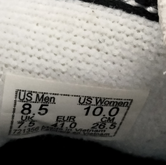 Vans Sk8-Hi Shoes - Picture 9 of 9